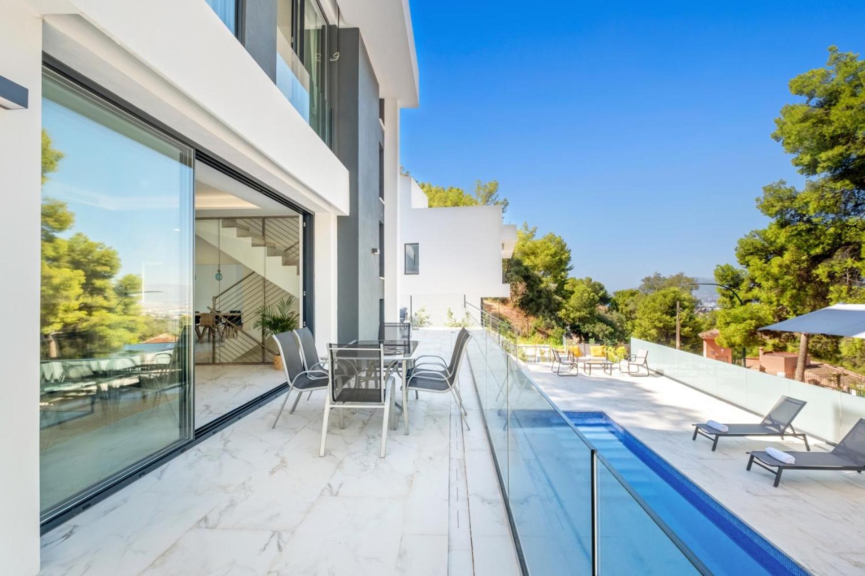 Villas Pinares De San Anton - Sea, City, Mountain, Views Málaga Exteriör bild